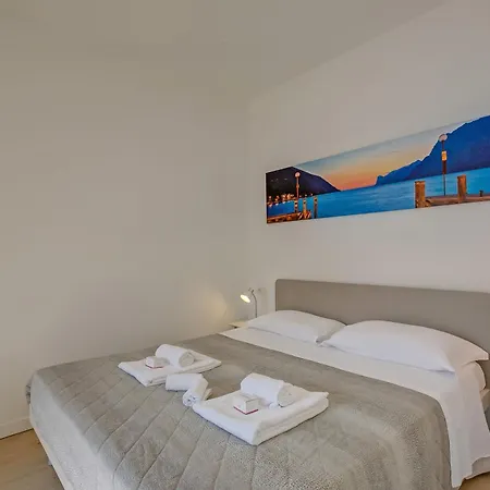 Casa Al Cor Apartments - Happy Rentals Torbole Sul Garda Exterior photo