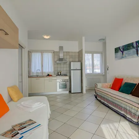 Casa Al Cor Apartments - Happy Rentals Torbole Sul Garda Exterior photo